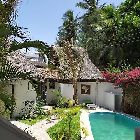 Garoda House Turtle Bay Jacuzzi ☆☆☆☆☆ Kilifi Watamu Bagian luar foto
